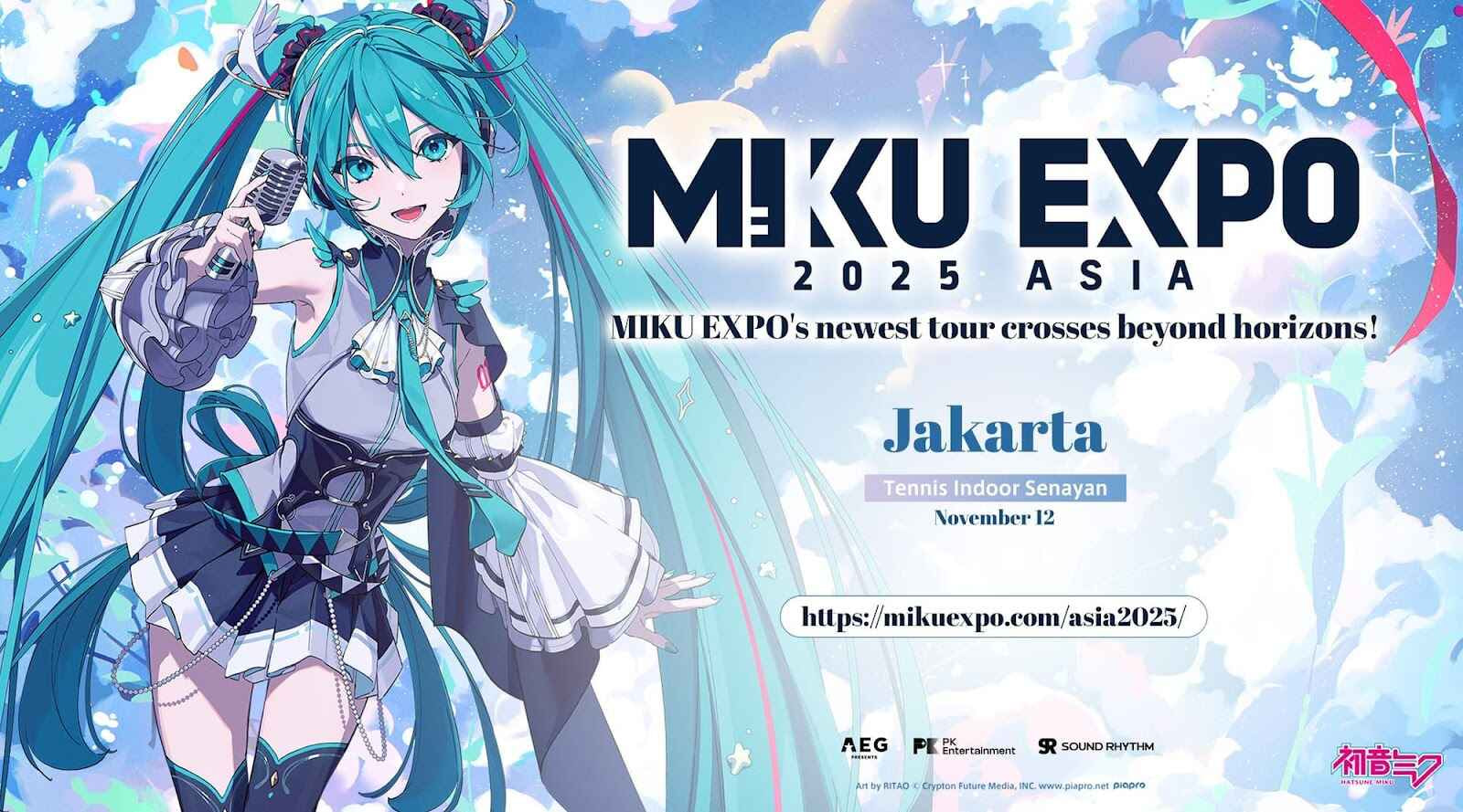 Hatsune Miku tampil sebagai hologram di konser digital dengan latar panggung penuh cahaya di HATSUNE MIKU EXPO 2025 ASIA Jakarta