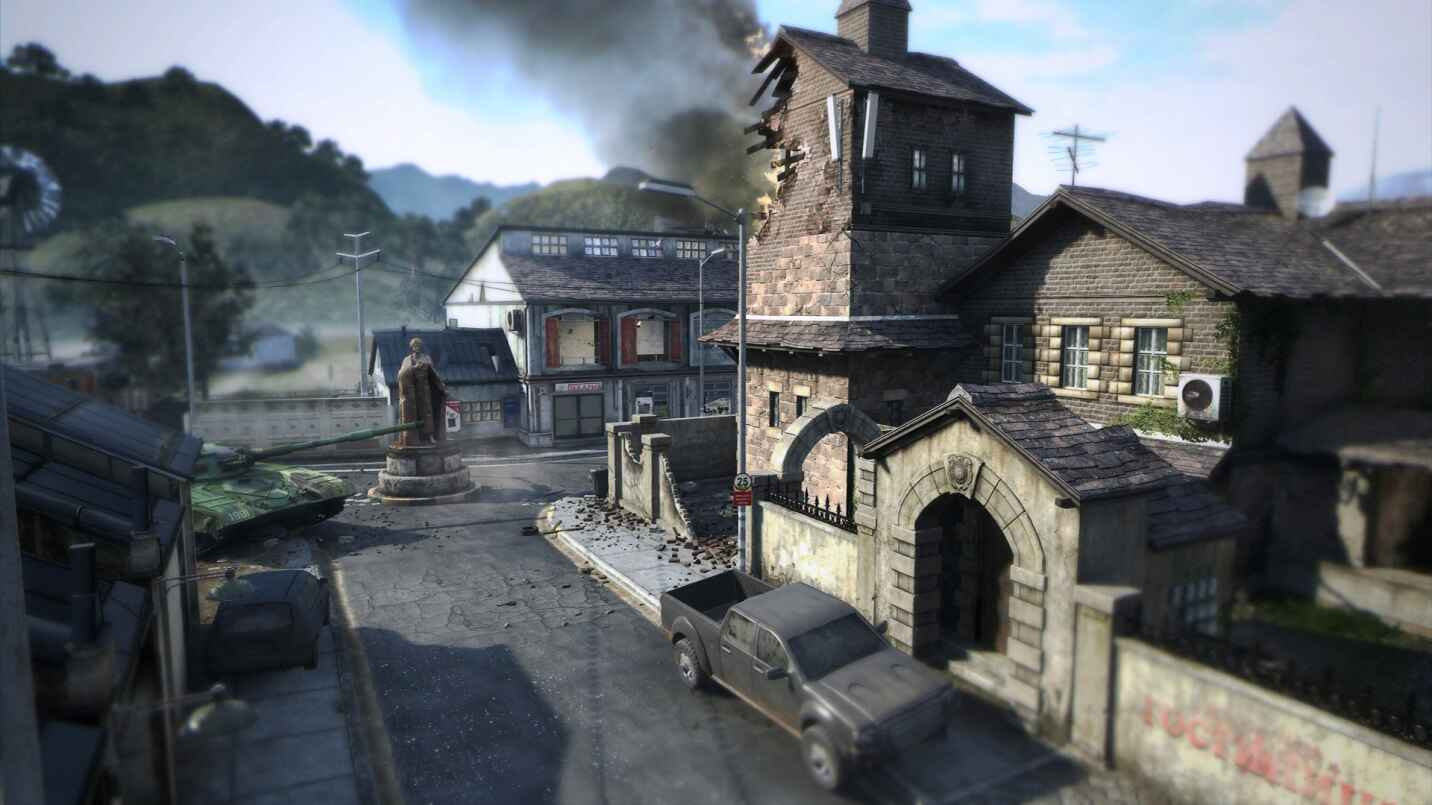 Tampilan Map Standoff Call of Duty Mobile lengkap dengan spot strategis seperti rooftop, warehouse, dan courtyard untuk strategi pertempuran.